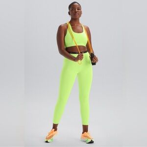 Fabletics Belle High-Impact Sports Bra & Define PowerHold High-Waisted Legging